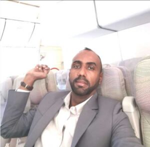 صلاح الدين عوض السيد التوم عمر